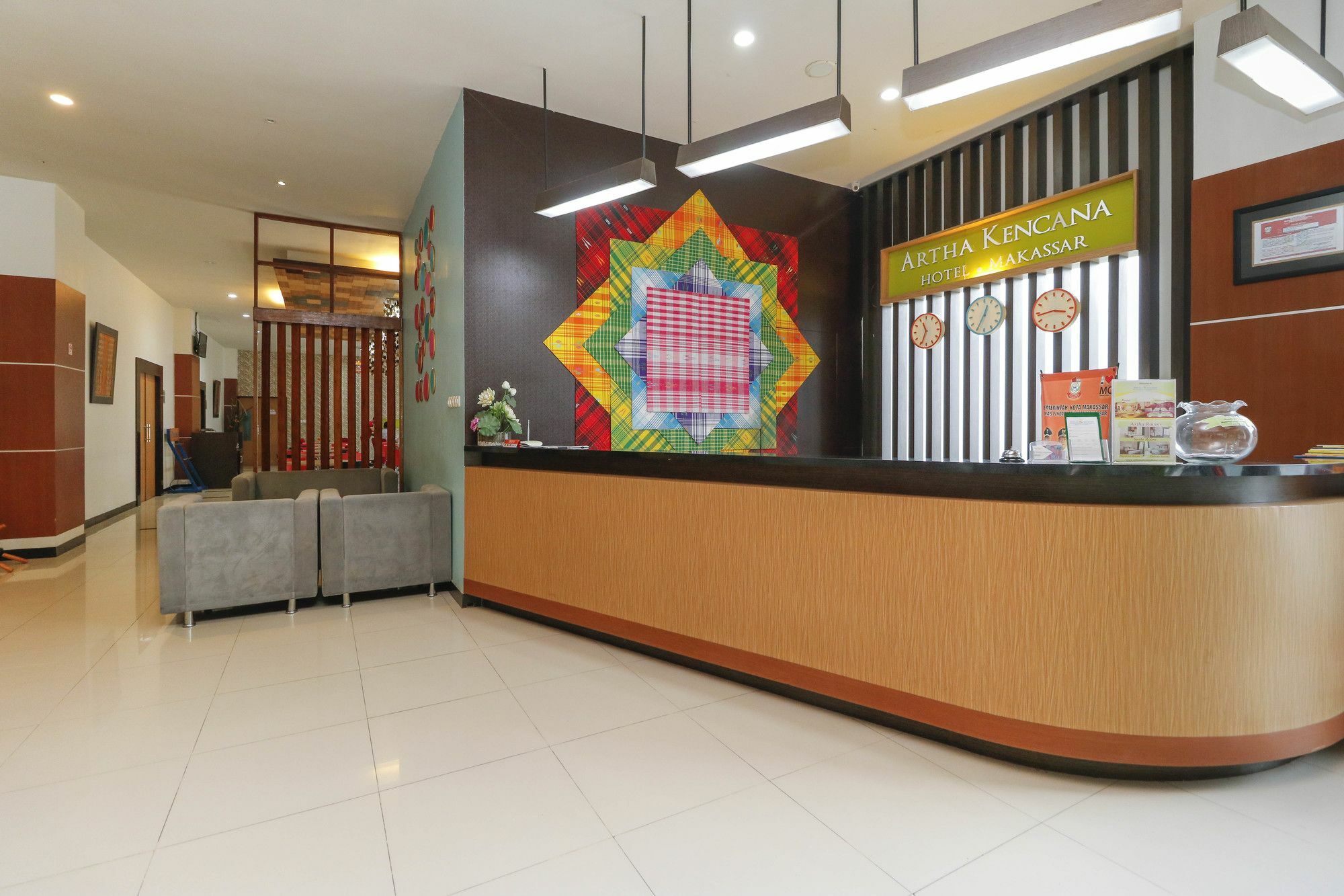 Reddoorz Plus Near Pantai Losari Makassar Extérieur photo